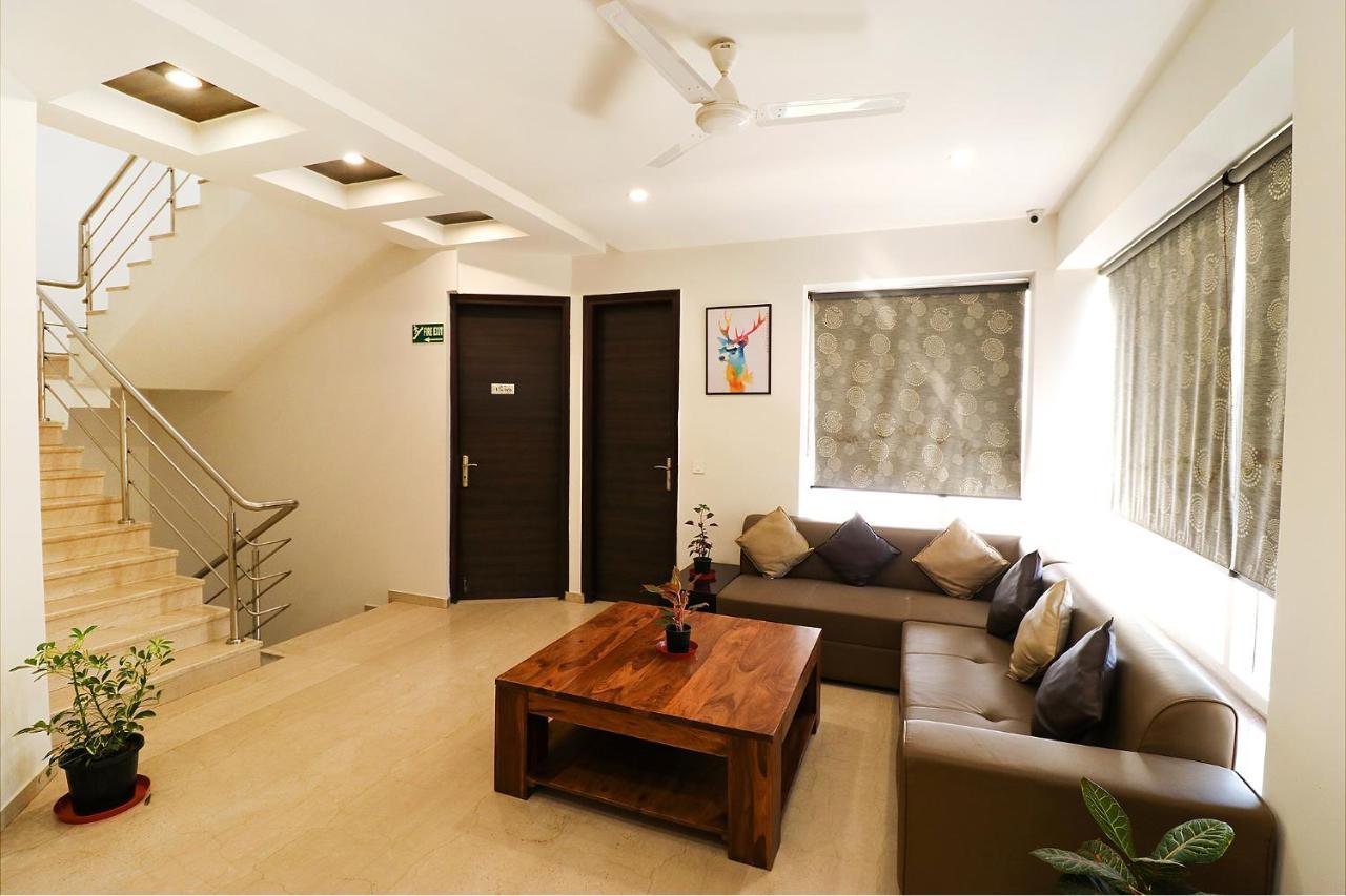 Fabhotel Oyster Villa Gurgaon Bagian luar foto